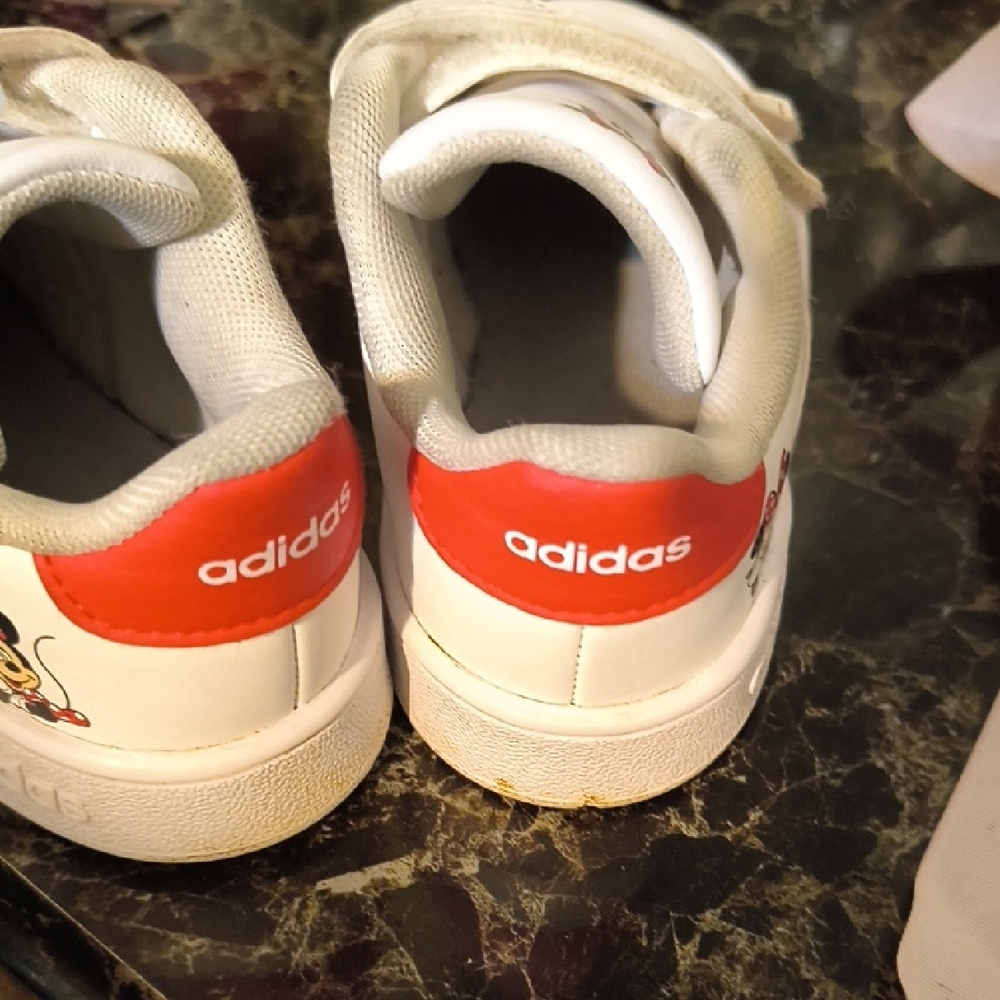 Adidas Kids' White and Red Minnie Mouse Sneakers - Picture 5 of 5